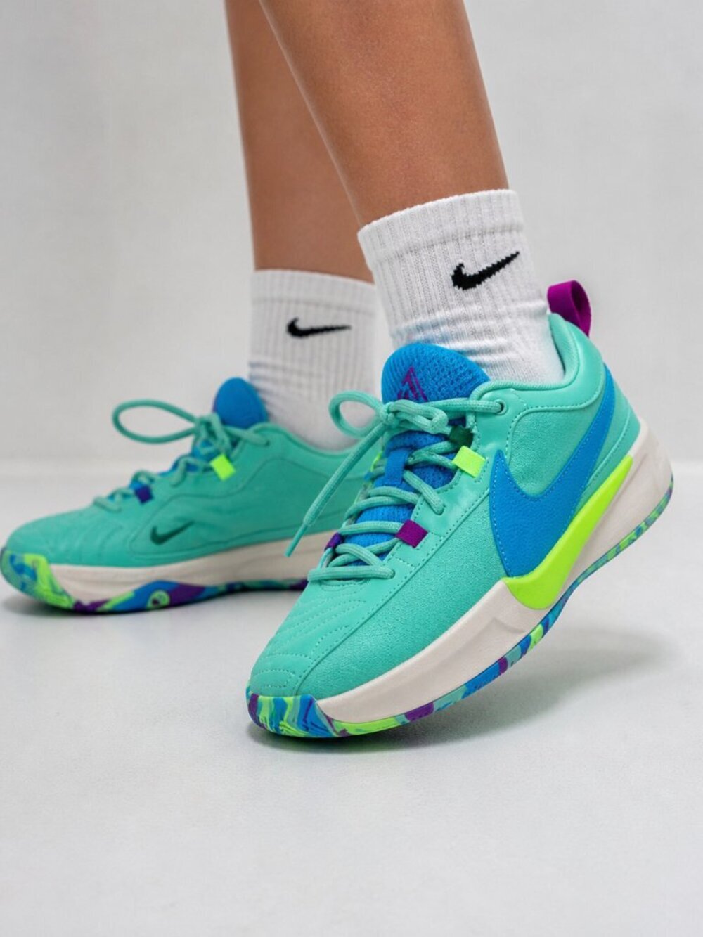 Nike Zoom Freak 5 GS “Emerald Rise / Blue Lightning” Size 7Y Multicolor Sole
